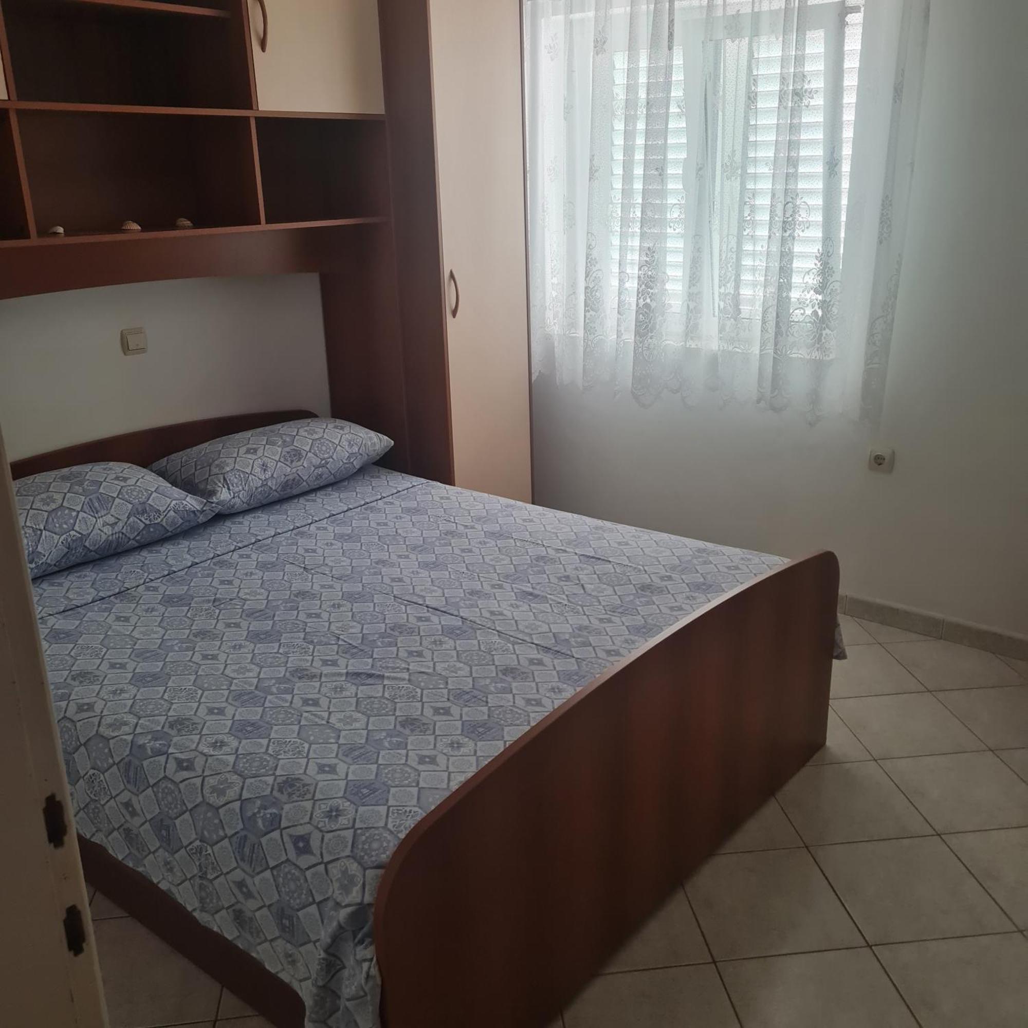 Apartment Karuza Rukavac Vis Habitación foto
